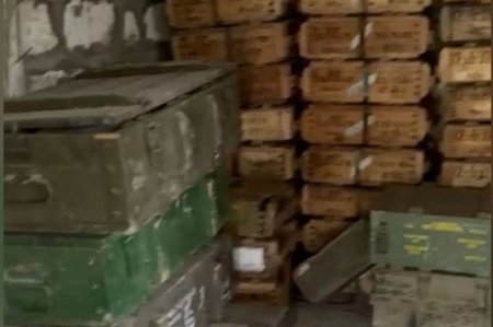 Qarabağ bölgəsində mülki təyinatlı tikililərdən silah-sursat anbarları aşkar edilir - VİDEO