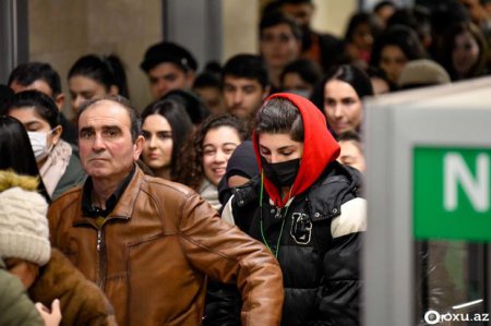“Yasamalda vətəndaşlar tərəfindən polislər üçün mahnı ifa edilməsi məsələsinin mənimlə əlaqəsi yoxdur”.