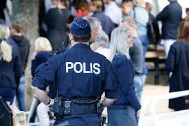 POLIS “VƏKILFASON NÜMAYƏNDƏLƏRIN” YARITMAZ HÜQUQ XIDMƏTLƏRINDƏN ZƏRƏR ÇƏKƏN ŞƏXSLƏRIN ŞIKAYƏTLƏRINI DÜRÜST ARAŞDIRMIR