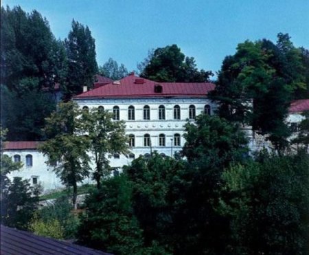 Xan qızı Natəvanın evi düşmən işğalından əvvəl və sonra... - FOTO