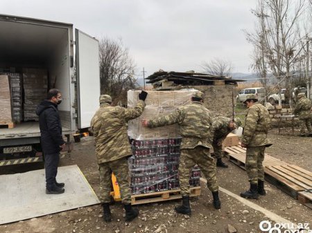 Heydər Əliyev Fondu və “Bravo” şəbəkəsinin aksiyası: Bir əsgər belə diqqətdənkənar qalmayacaq - FOTO/VİDEO