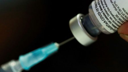 88 yaşlı pensiyaçı vaksinasiyadan sonra öldü