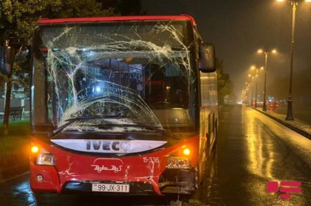 “Bakubus” MMC-yə məxsus avtobuslar qəzaya uğrayıb – FOTO