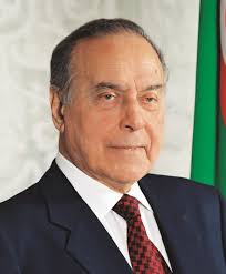 Möhtəşəm qayıdış