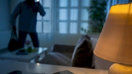 Bakıda 7 evə girdilər - Sonda tutuldular