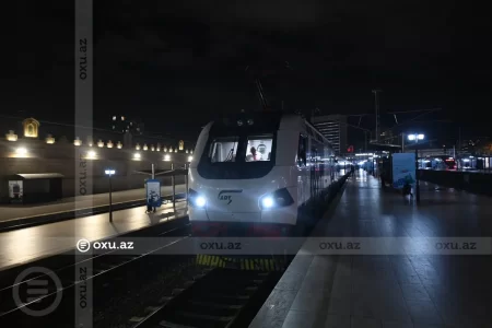 Bakıdan çıxan sərnişin qatarı Tbilisiyə çatıb