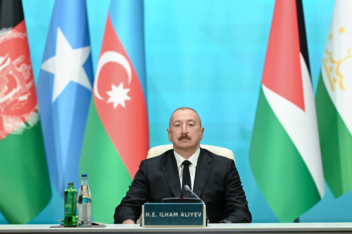 İlham Əliyev: "Azərbaycanın daşımalar qovşağına çevrilməsi istiqamətində səylərimizi davam etdirəcəyik"