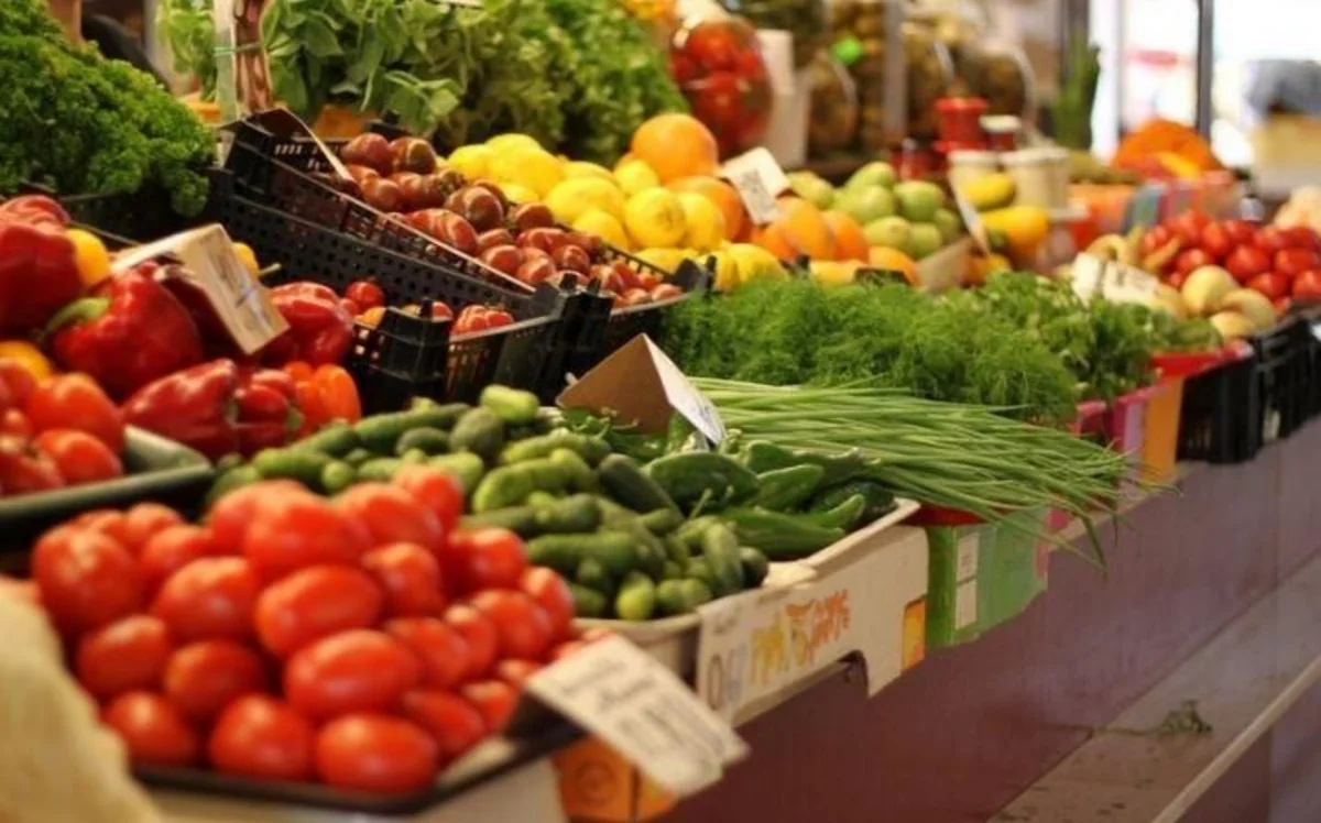 Fermerdən 15 qəpiyə alınan məhsul bazarda necə 1,5 manat olur?