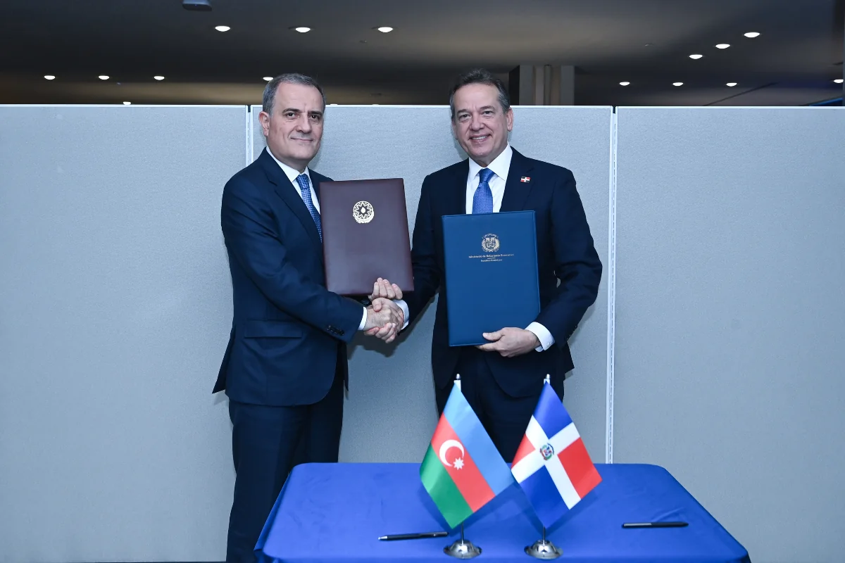 Azərbaycan və Dominikan arasında viza rejimi ləğv olundu